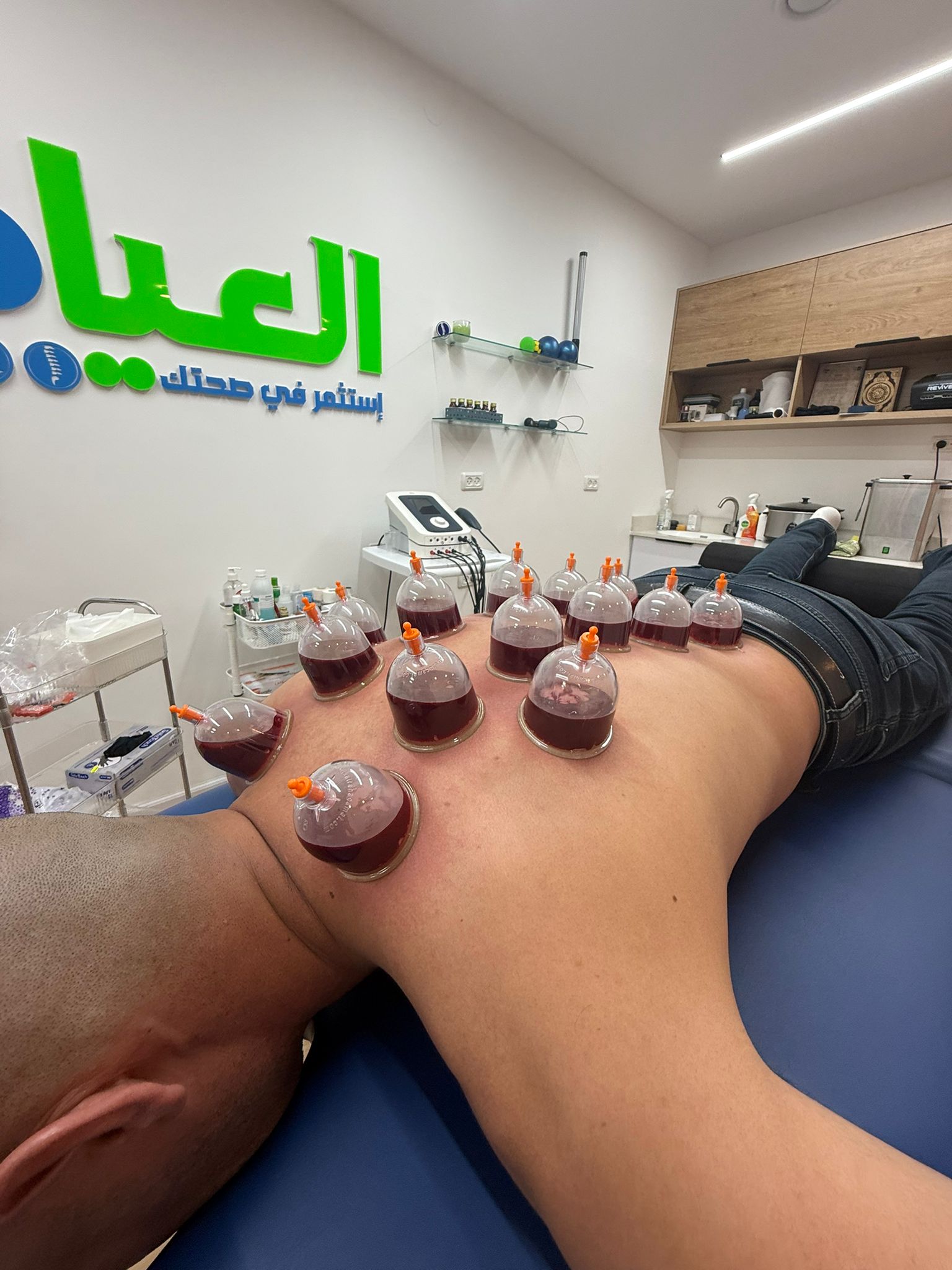 أيدي متخصصة